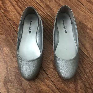 Silver glitter American Eagle flats